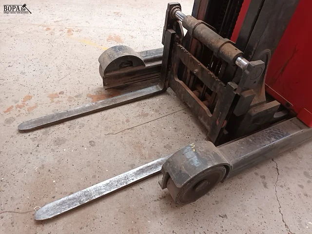 Lot 523 - elektrische heftruck linde - afbeelding 8 van  12