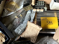 Lot 526 - werkmateriaal - afbeelding 4 van  7