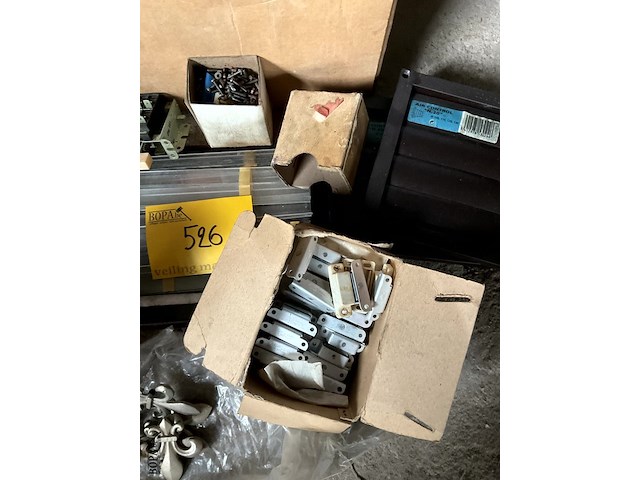 Lot 526 - werkmateriaal - afbeelding 6 van  7