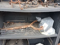 Lot 527 - lot brocante. inhoud kasten - afbeelding 6 van  7