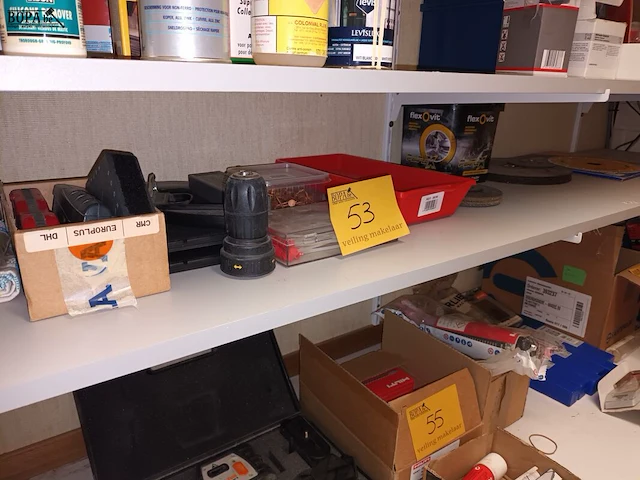 Lot 53 - divers werkmateriaal - afbeelding 1 van  5