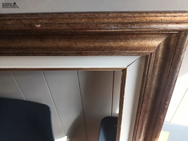 Lot 53 - kaders en spiegel. 3 stuks - afbeelding 3 van  5