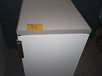 Lot 53 - koelkast castor - afbeelding 1 van  3