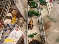 Lot 53 - sanitair en chauffage kranen. ca. 30 stuks - afbeelding 2 van  5