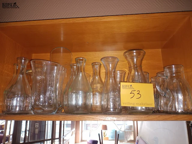 Lot 53 - waterkannen. ca. 18 stuks - afbeelding 1 van  3