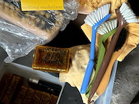 Lot 533 - onderhoudsprodukten allerhande - afbeelding 3 van  3