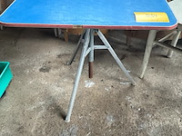 Lot 534 - laddertje, stoelen, campingtafel, ketel koper - afbeelding 4 van  8