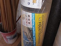 Lot 535 - rollen folie en rubberen dichting - afbeelding 3 van  4