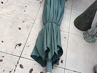 Lot 539 - parasol - afbeelding 3 van  3