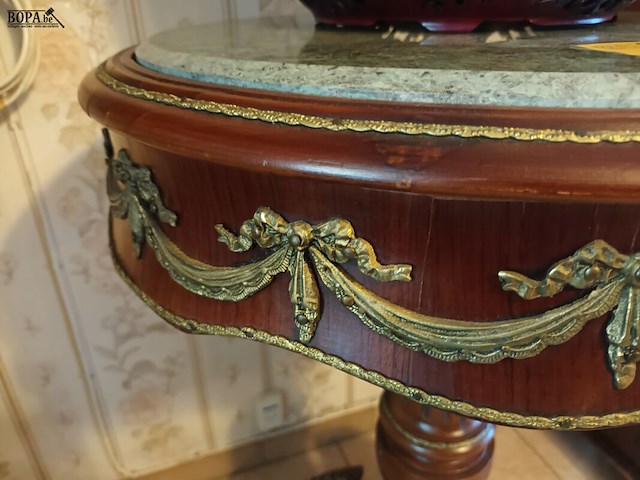 Lot 54 - bijzettafel - afbeelding 5 van  5