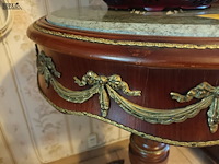 Lot 54 - bijzettafel - afbeelding 5 van  5