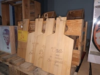 Lot 54 - houten kistjes en plankjes. 10 stuks - afbeelding 4 van  4