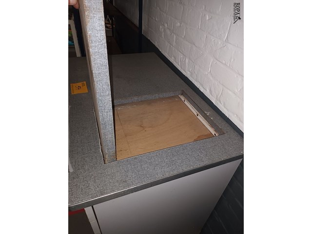 Lot 54 - keukenkast - afbeelding 3 van  4