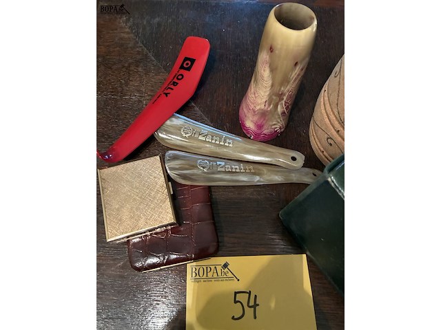 Lot 54 - lot snuisterijen - afbeelding 2 van  4