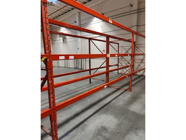 Lot 54 - magazijnstelling - afbeelding 2 van  3