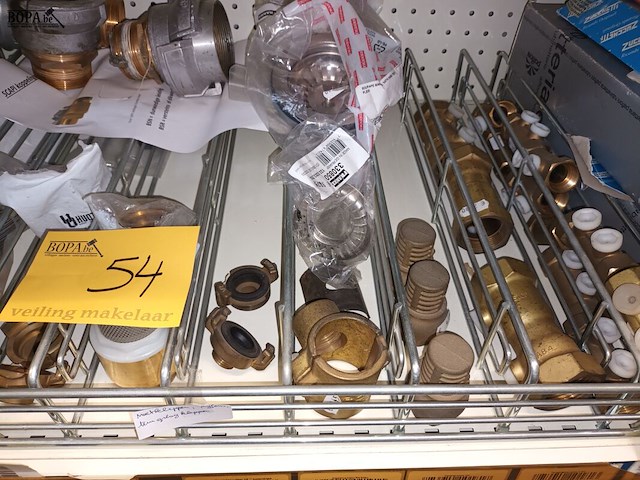 Lot 54 - sanitaire stukken - afbeelding 2 van  4