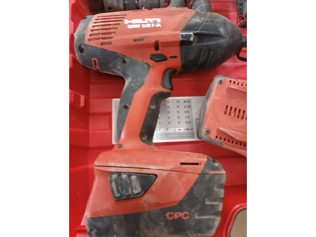 Lot 541 - accu slagmoersleutel hilti - afbeelding 2 van  4