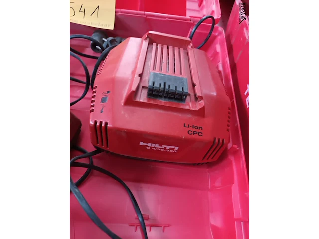 Lot 541 - accu slagmoersleutel hilti - afbeelding 4 van  4
