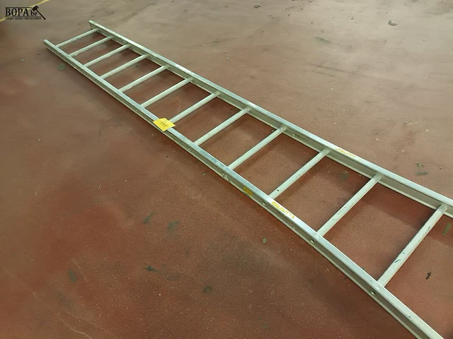 Lot 543 - aluminium ladder - afbeelding 3 van  3