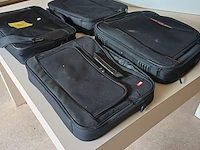Lot 55 - laptoptas. 4 stuks - afbeelding 6 van  6