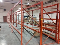 Lot 55 - magazijnstelling - afbeelding 1 van  4