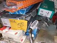 Lot 55 - mengkranen en filters - afbeelding 1 van  4
