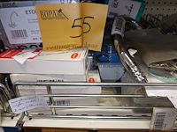 Lot 55 - mengkranen en filters - afbeelding 2 van  4