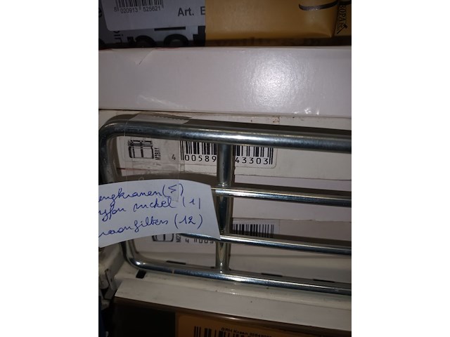 Lot 55 - mengkranen en filters - afbeelding 4 van  4