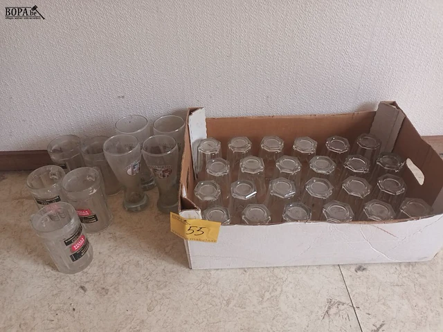 Lot 55 - oude bierglazen. 35 stuks - afbeelding 1 van  4