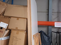 Lot 55 - schragen en panelen - afbeelding 3 van  3