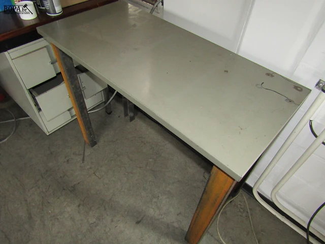 Lot 551 - bureau - afbeelding 7 van  8