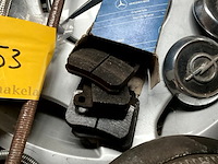 Lot 553 - losse stuken autogerief - afbeelding 6 van  9