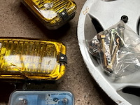 Lot 553 - losse stuken autogerief - afbeelding 8 van  9