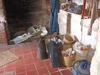 Lot 56 - diversen. inhoud berging - afbeelding 1 van  8