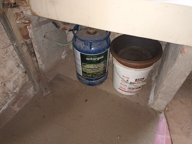 Lot 56 - diversen. inhoud berging - afbeelding 8 van  8