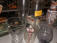 Lot 56 - lot vazen. 7 stuks - afbeelding 3 van  3