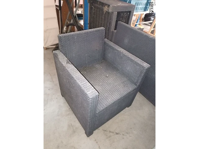 Lot 56 - lounge set - afbeelding 4 van  4