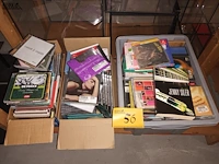 Lot 56 - muziek cd’s - afbeelding 1 van  4