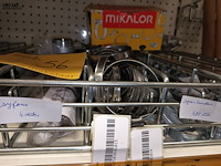 Lot 56 - spandbanden en zamac beugels - afbeelding 5 van  6