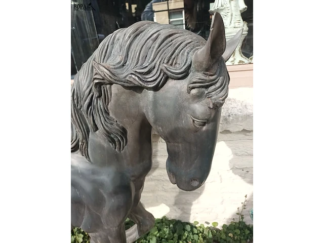 Lot 560 - paard in brons - afbeelding 2 van  7