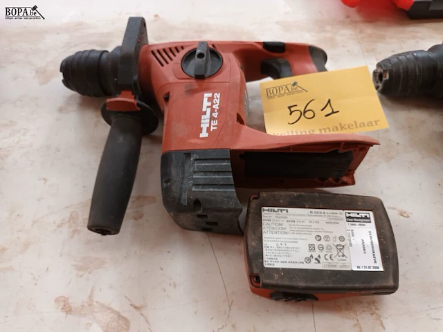 Lot 561 - accu boorhamer hilti - afbeelding 1 van  2