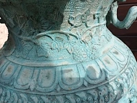 Lot 561 - vaas in brons - afbeelding 6 van  7