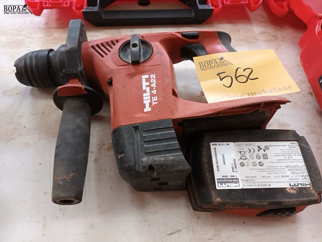 Lot 562 - accu boorhamer hilti - afbeelding 1 van  2