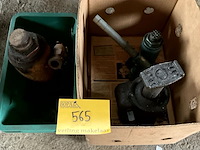 Lot 565 - werkmateriaal - afbeelding 1 van  5