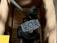 Lot 565 - werkmateriaal - afbeelding 2 van  5