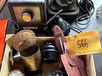 Lot 566 - lot brocante oude telefoon - afbeelding 1 van  3