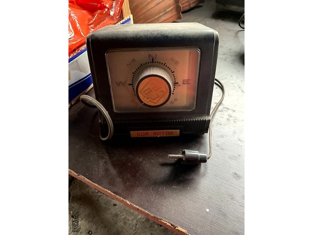 Lot 566 - lot brocante oude telefoon - afbeelding 3 van  3