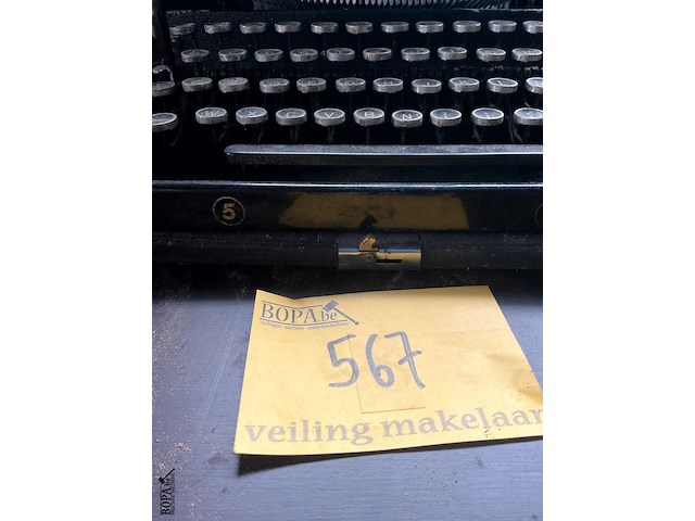 Lot 567 - duitse typmachine w.o. haumann erika - afbeelding 5 van  5