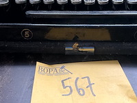 Lot 567 - duitse typmachine w.o. haumann erika - afbeelding 5 van  5