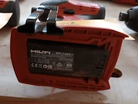 Lot 568 - accu slagschroefmachine hilti - afbeelding 2 van  2